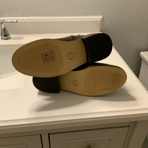 Michael kors Carlisle brown boot size 5M - Picture 7 of 7